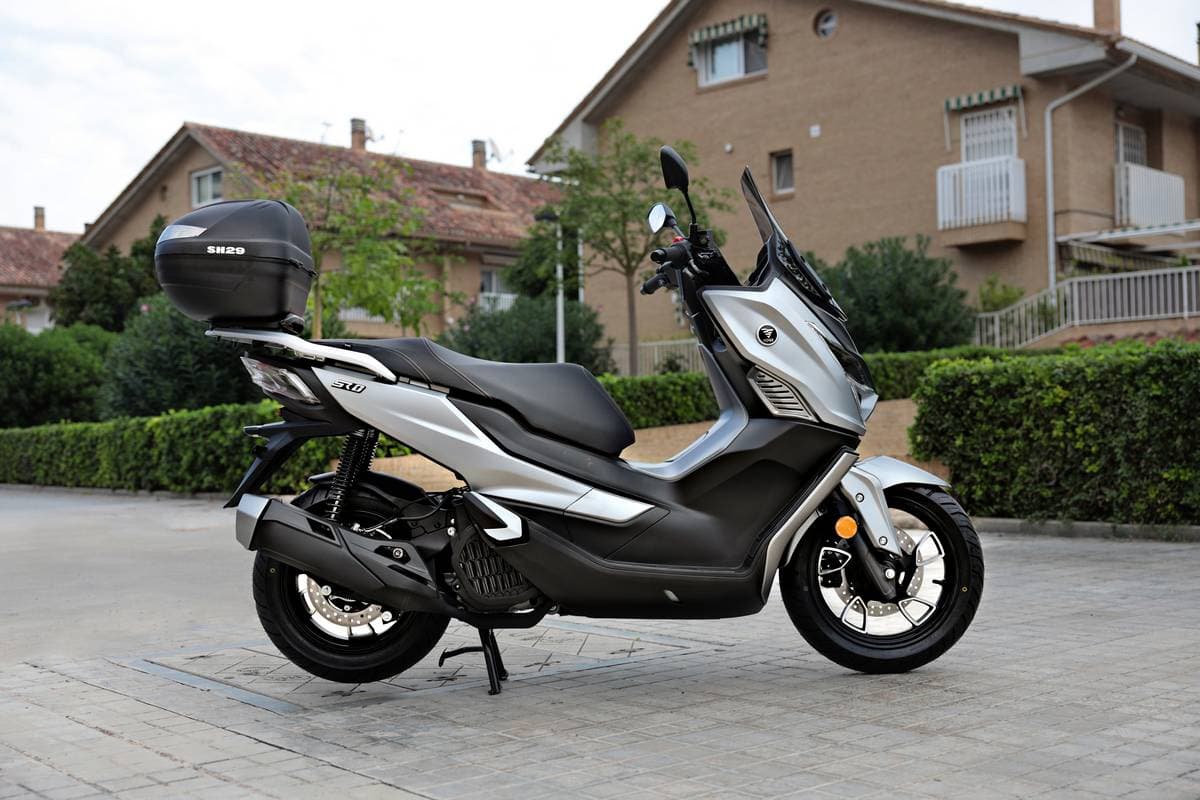 Detalle de SR1 125 Voge 7