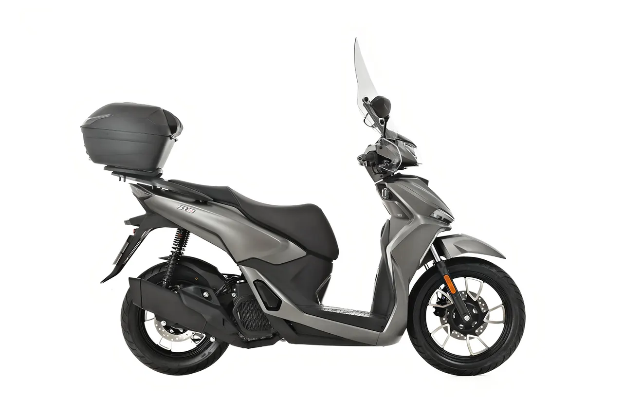 Voge SR16