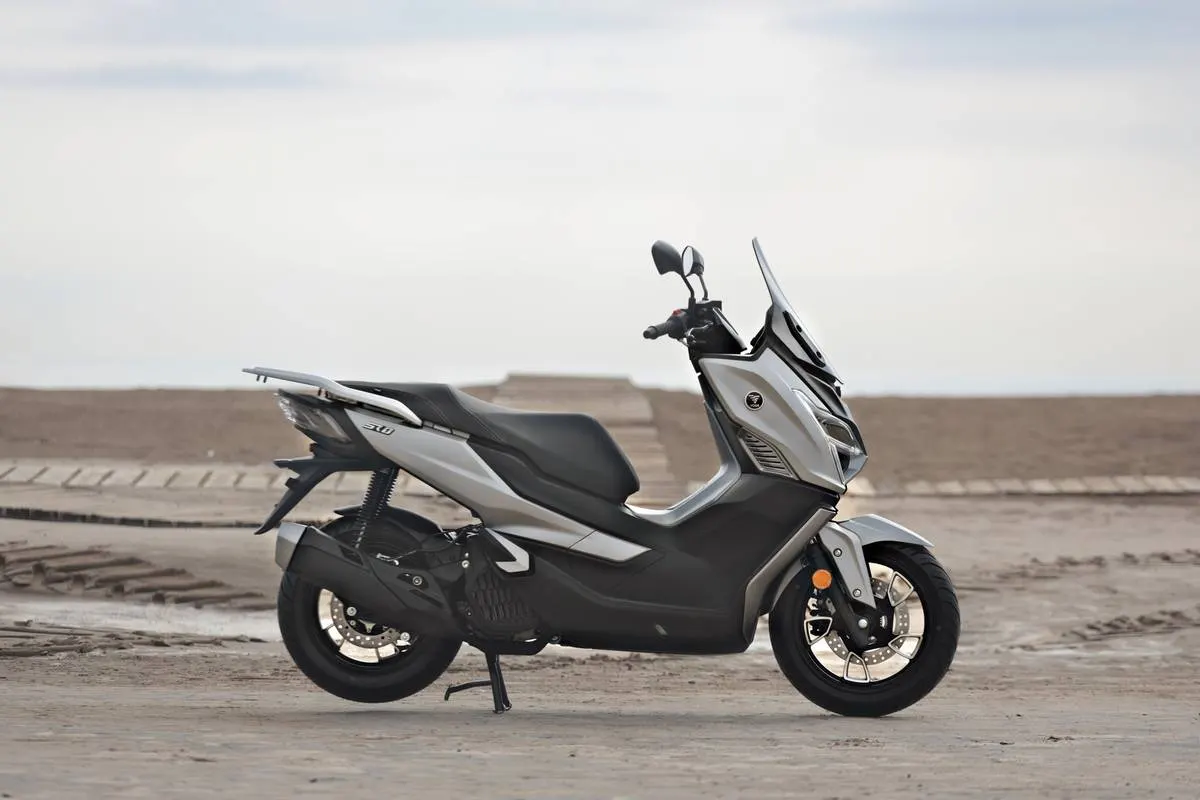 Detalle de SR1 125 Voge 11