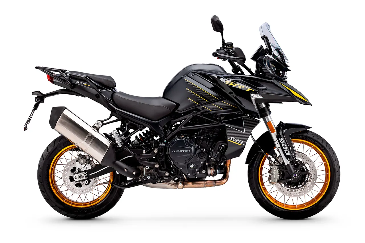QJ Motor SRT 900 SX